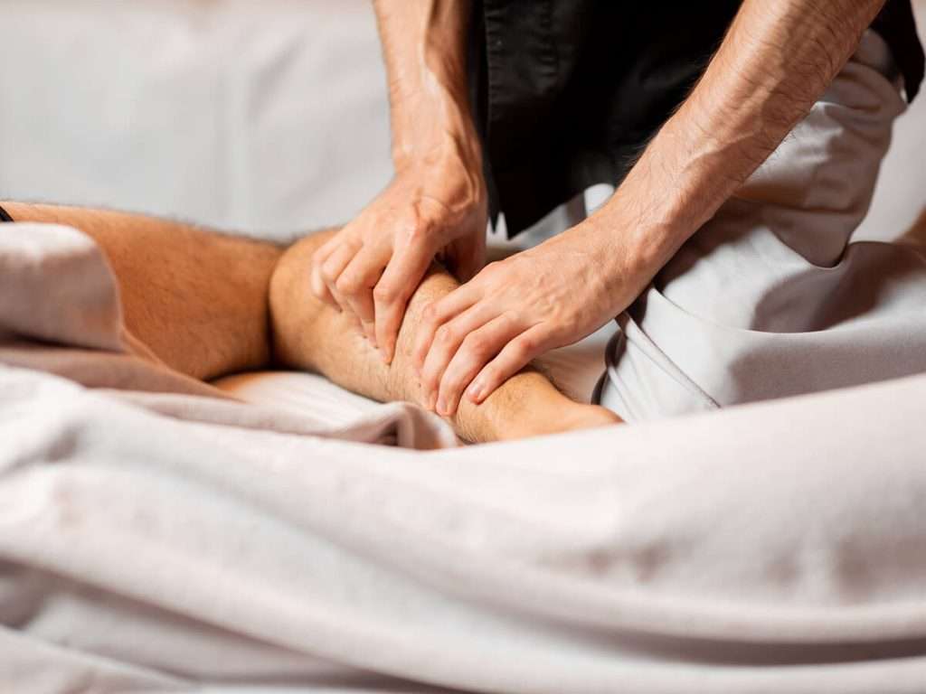 masseur doing integrated manual therapy masseur doing integrated manual therapy